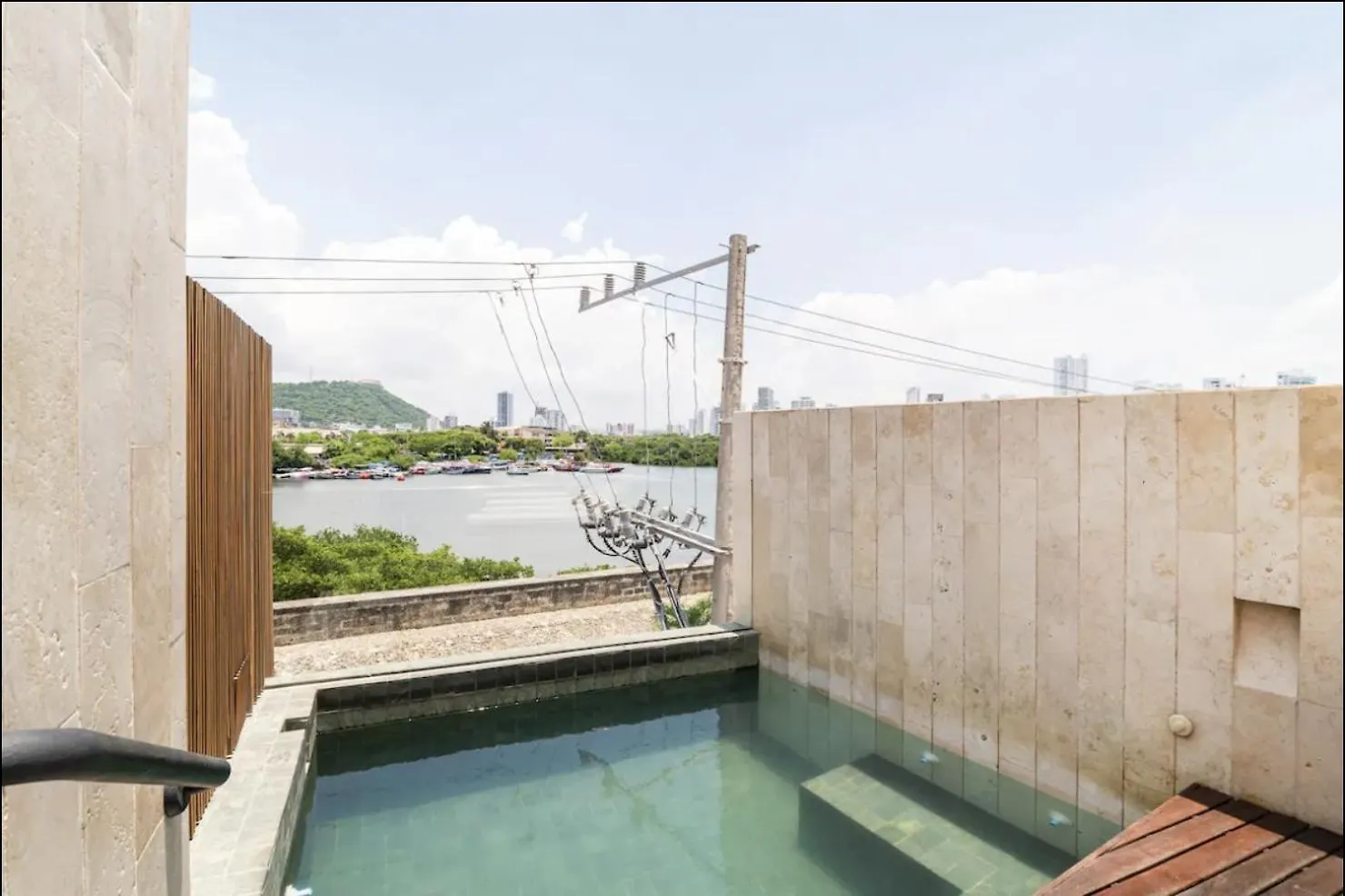 Cozy New Apartment In The Old City Cartagena